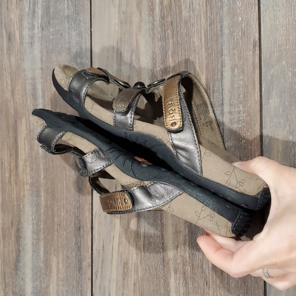 Taos Festive sandals Strappy flats sz 7 hook&loop shoes - Picture 6 of 10